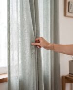 Düz keten mint yeşili tül perde ışığı süzen doğal dokusu