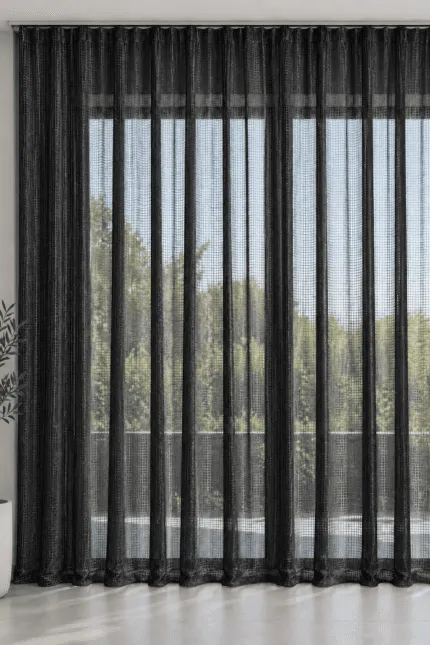 Siyah kare örgü file tül perde salon görünümü