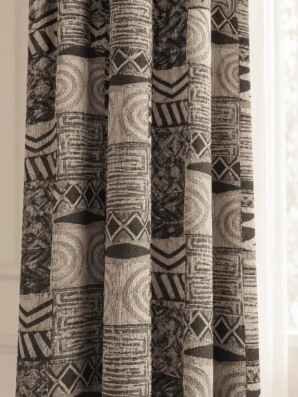 Siyah bej etnik desenli jakar fon perde etnik kilim desenli dokuma kumaş yakın çekim